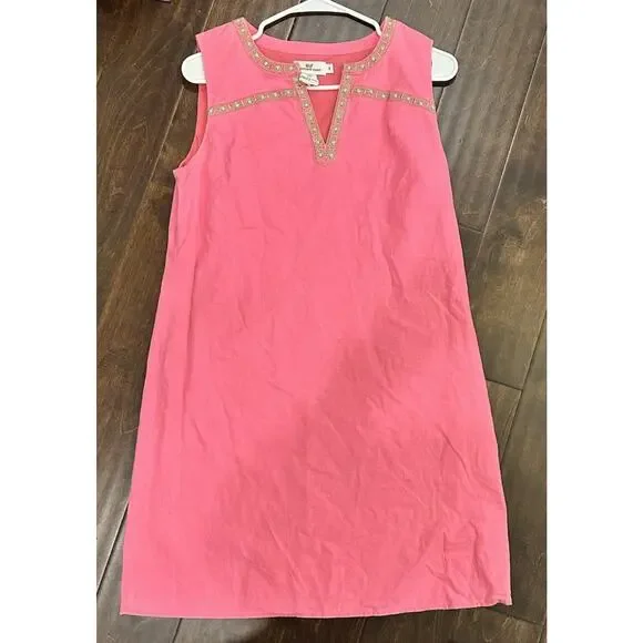 vineyard vines embroidered shift dress Vineyard Vines Embellished Lined 100% Silk light pink Shift Dress Size –  Designs by Alice Lowe